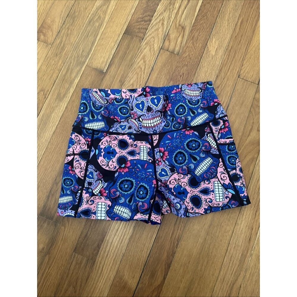 Constantly Varied Gear CVG Shorts Workout Exercise Outdoor Sugar Skulls Size L